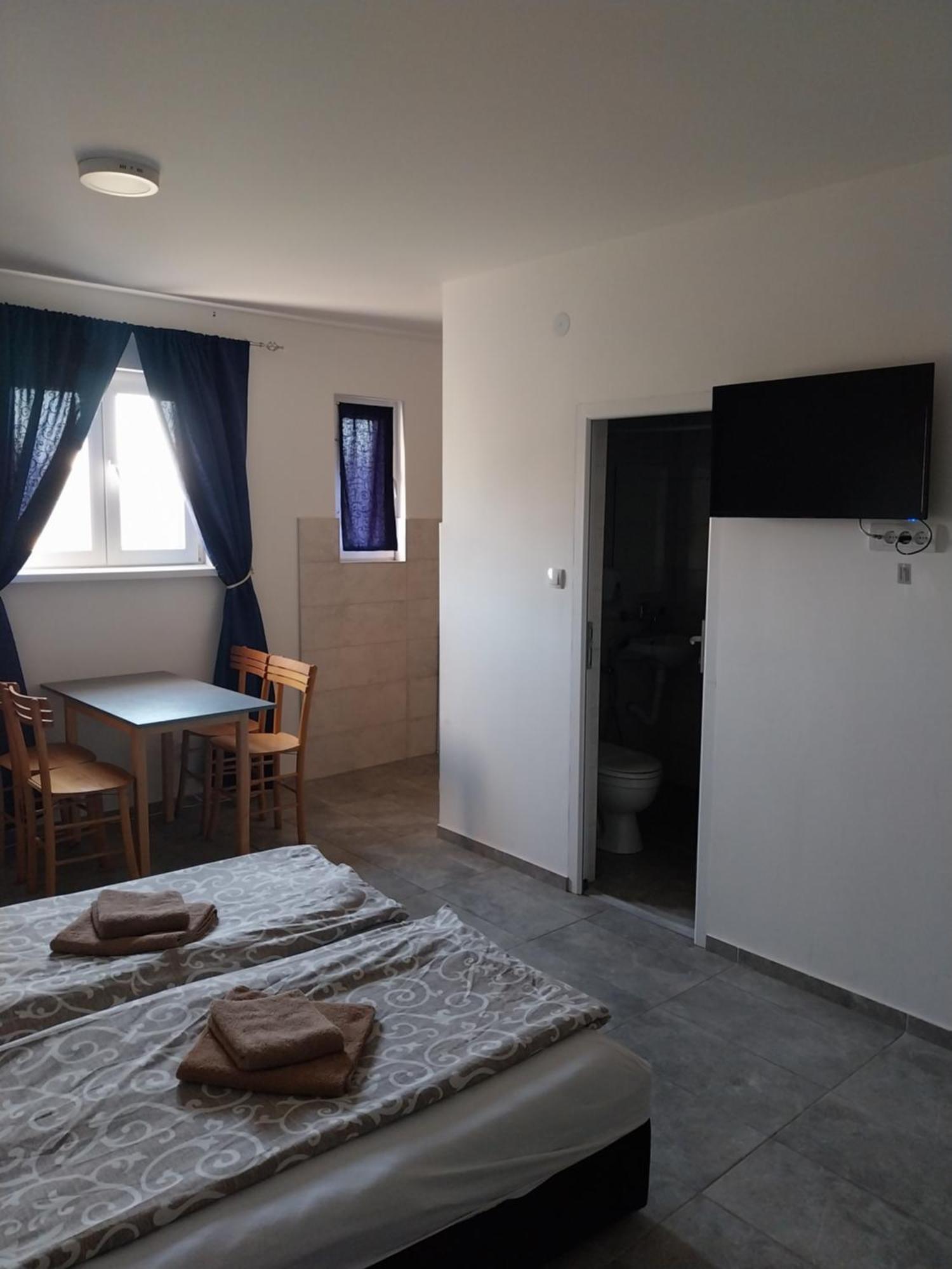 Libero Apartmani Surcin Экстерьер фото