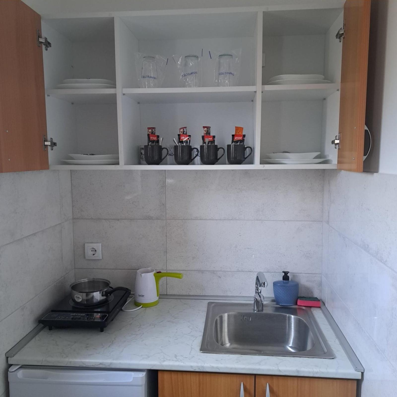 Libero Apartmani Surcin Номер фото