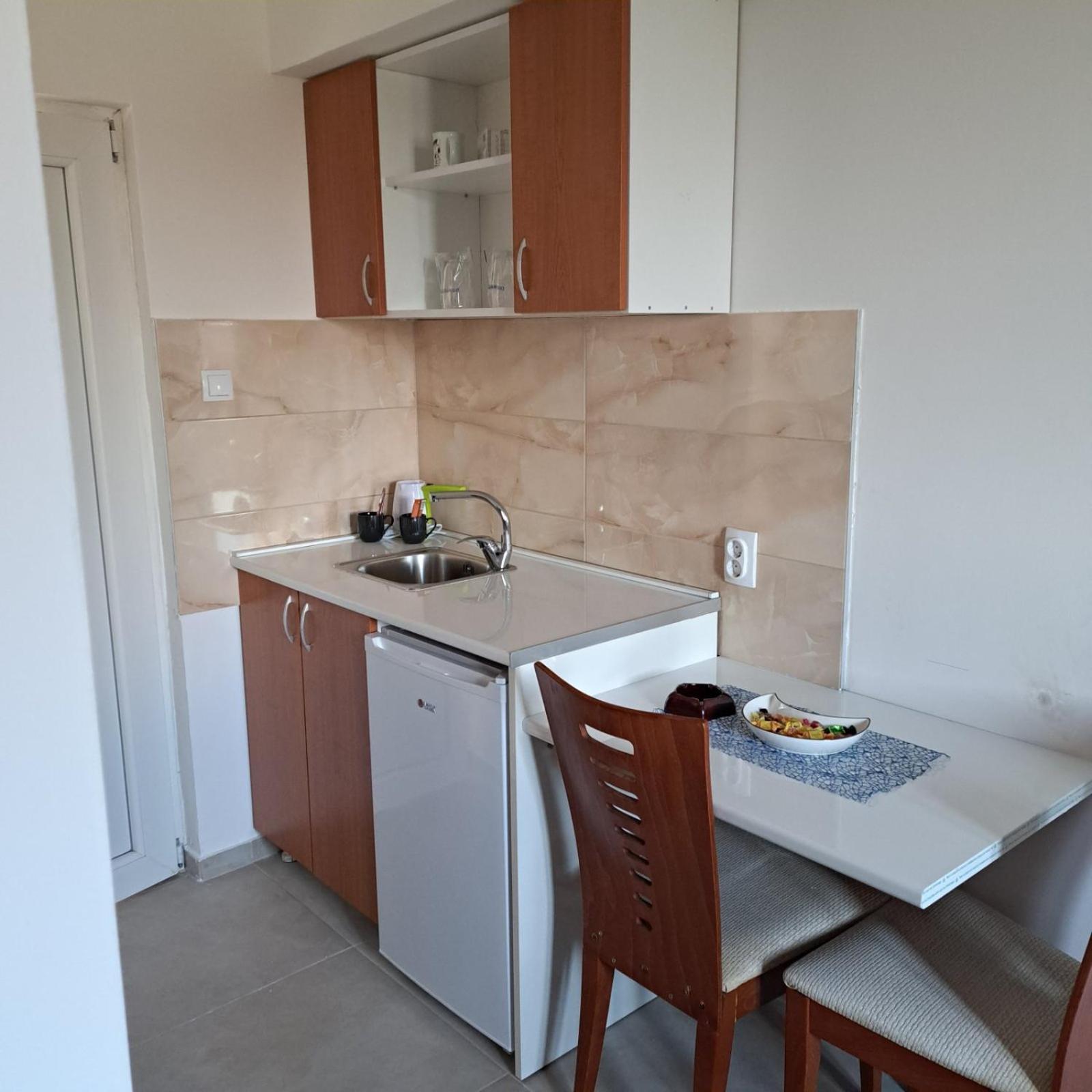 Libero Apartmani Surcin Номер фото