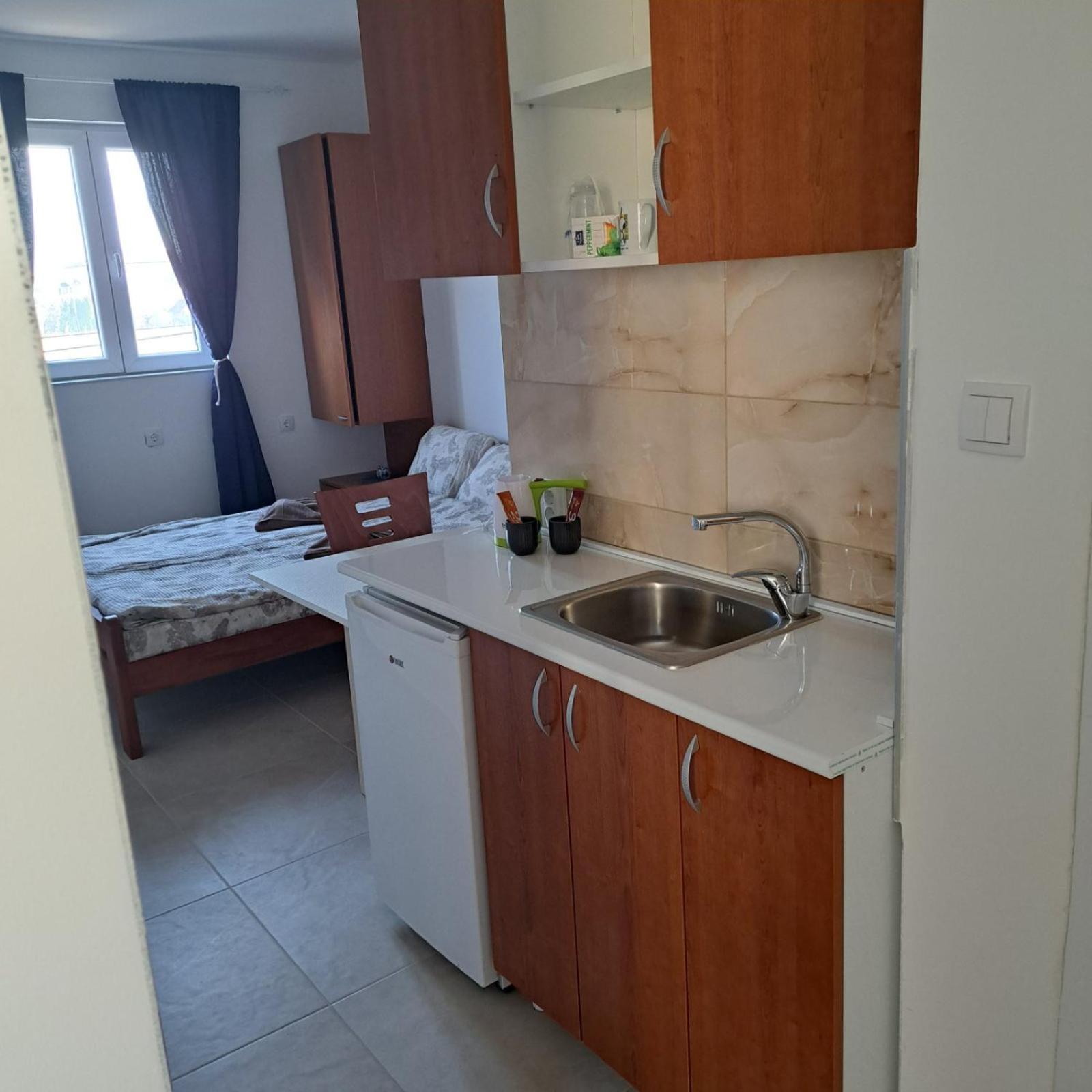 Libero Apartmani Surcin Номер фото