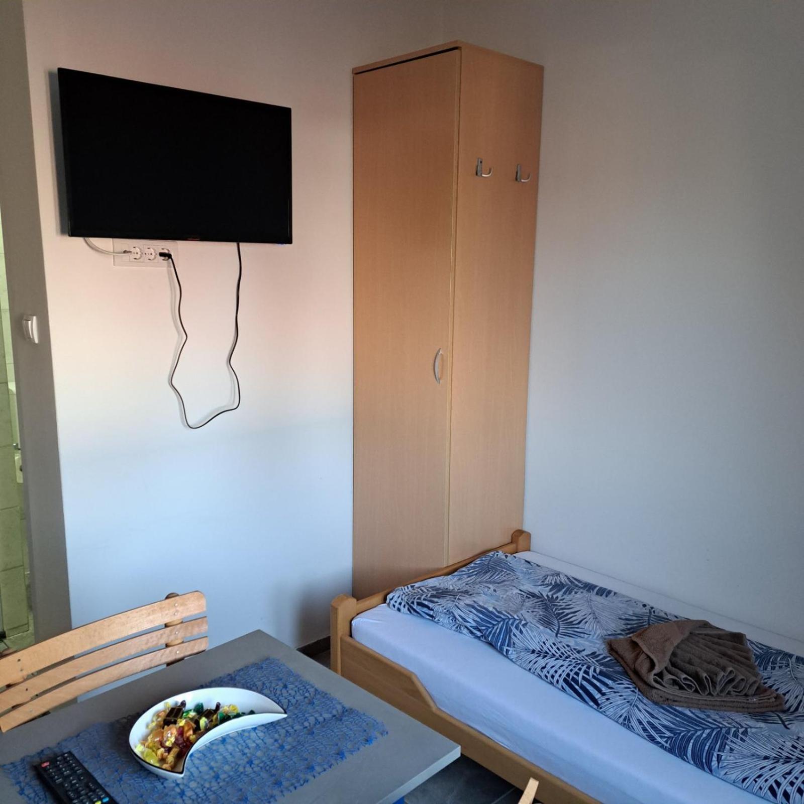Libero Apartmani Surcin Номер фото