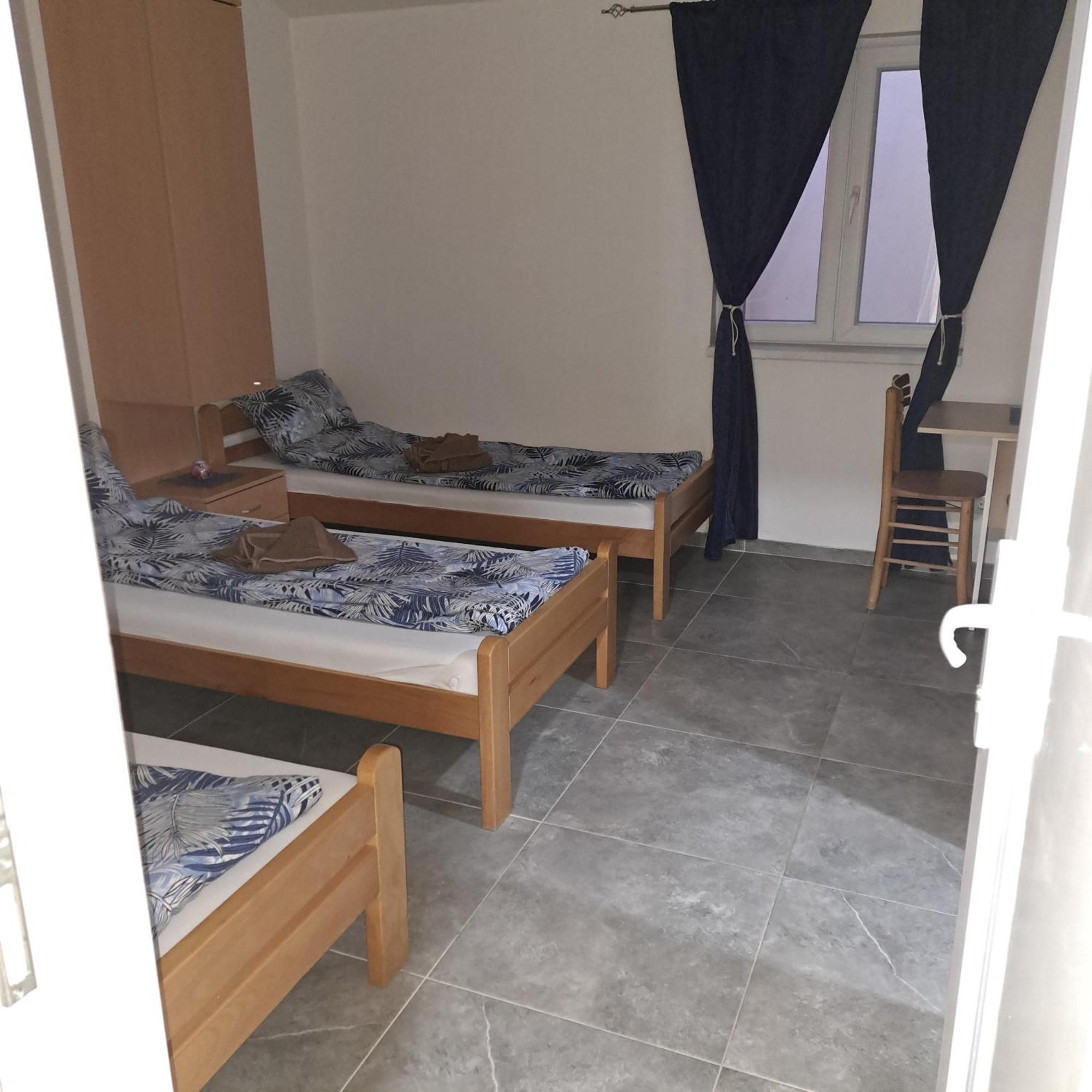 Libero Apartmani Surcin Экстерьер фото